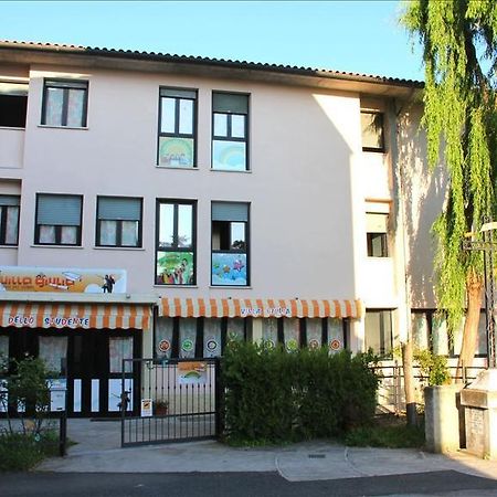 Hostel Pisa Villa Giulia Exterior foto